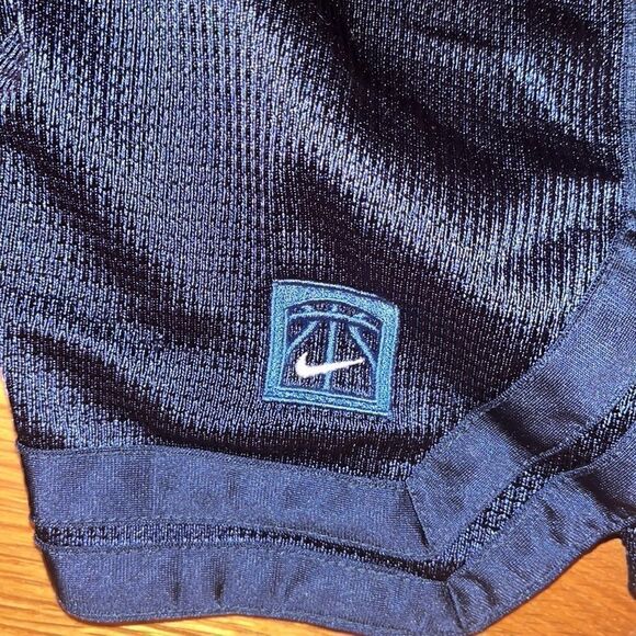 Navy Blue NIKE fully lined 11” long basketball shorts M stretched out vintage - Picture 3 of 5